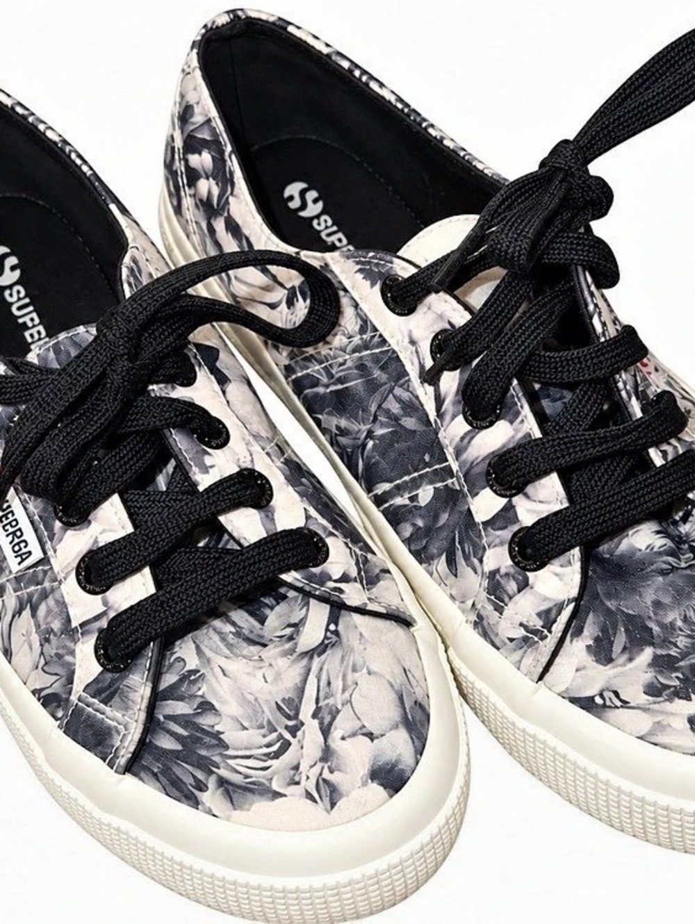 Superga 2750 Floral Sneakers in White & Black US 7.5